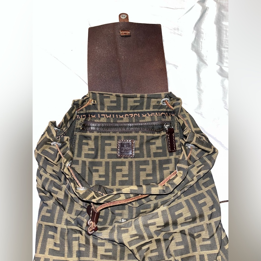 Fendi Backpack Rucksack / Backpack - Picture 2 of 4